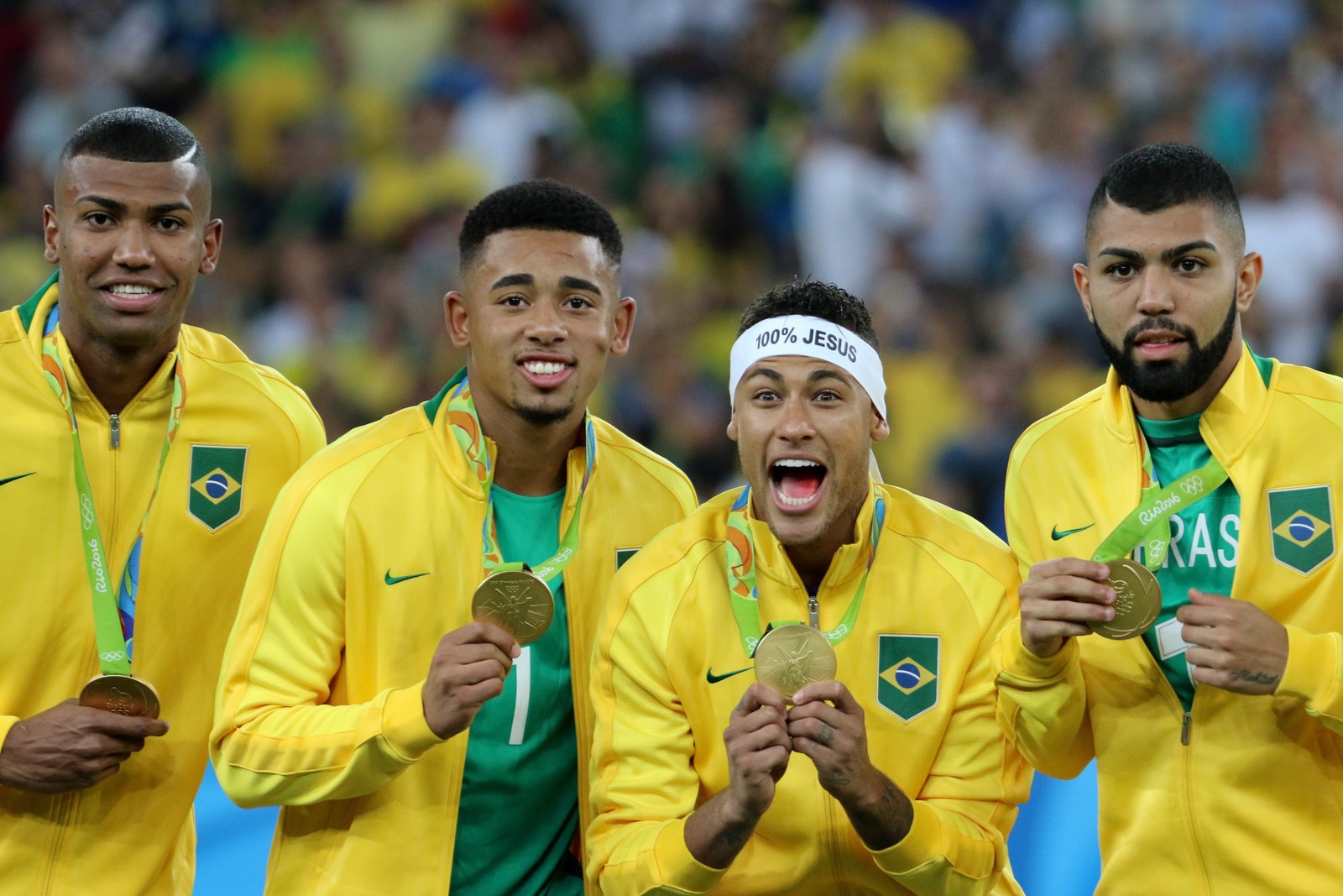 Olimpiadas Rio 2016 - Final do futebol masculino. Brasil x Alemanha. BRASIL MEDALHA DE OURO. NEYMAR COM A MEDALHA. — Foto: Marcelo Theobald / Extra / Agência O Globo.