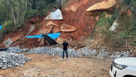 Pedreira de granito sem licença ambiental é fechada em Nova Friburgo