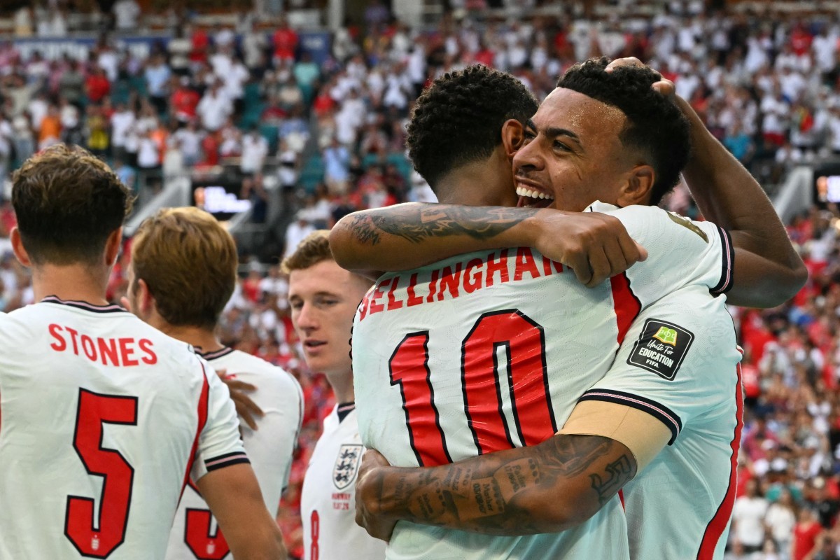 Inglaterra avança e busca 4ª semifinal em Copas do Mundo