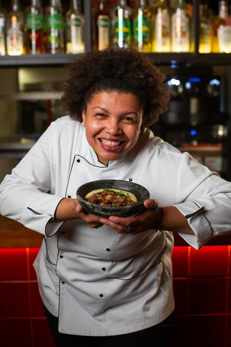 Vai ter chef ' Michelin' na Sapucaí. Vanessa Rocha, do Maria e o Boi ...