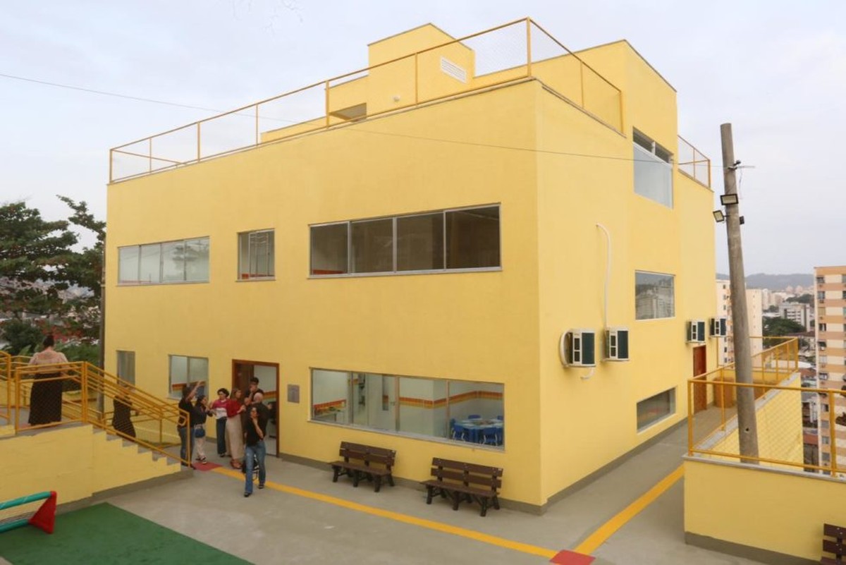 Prefeitura de Niterói entrega três de nove escolas prometidas em 2022