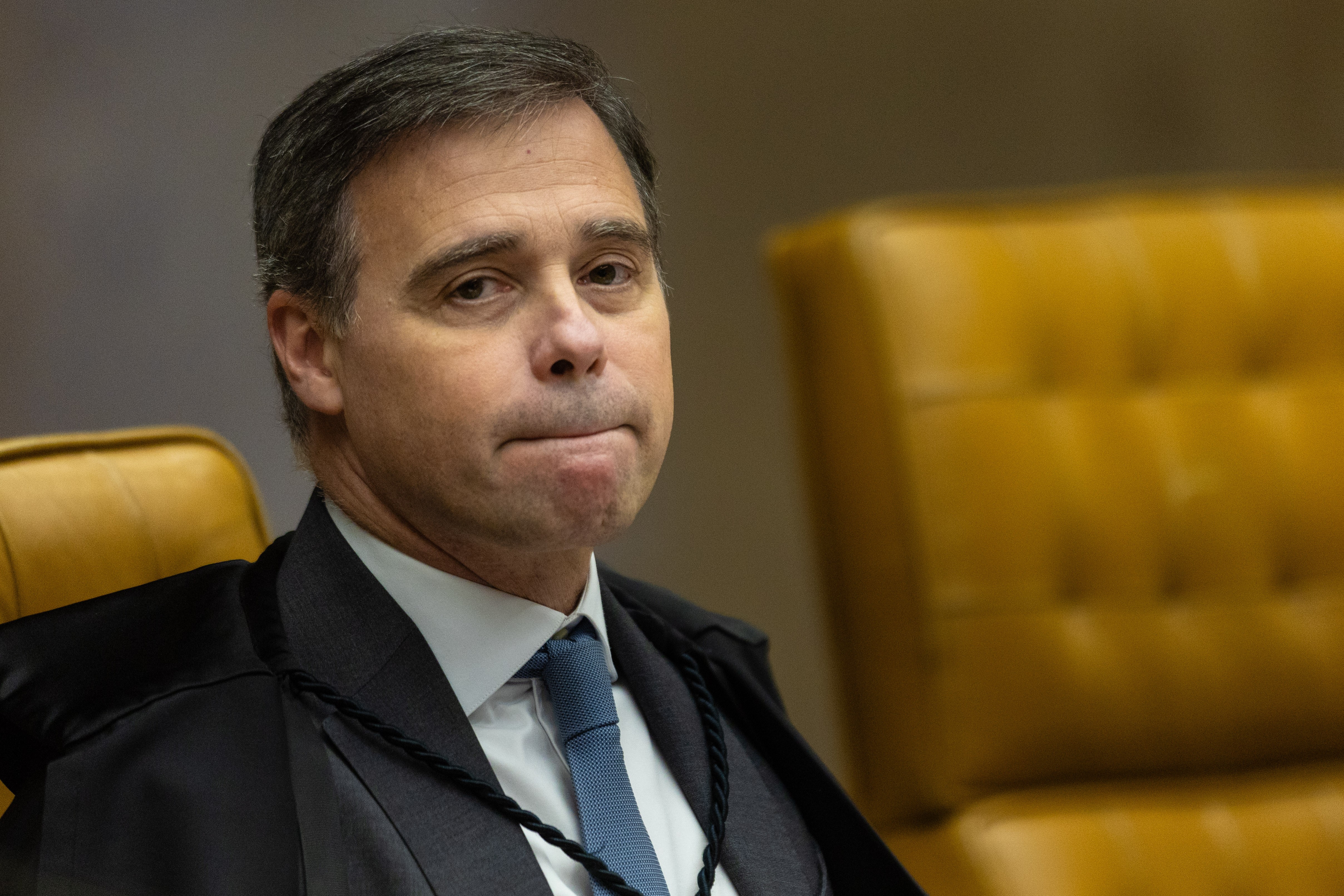 André Mendonça será o novo Sergio Moro? - QTU Questões do Universo