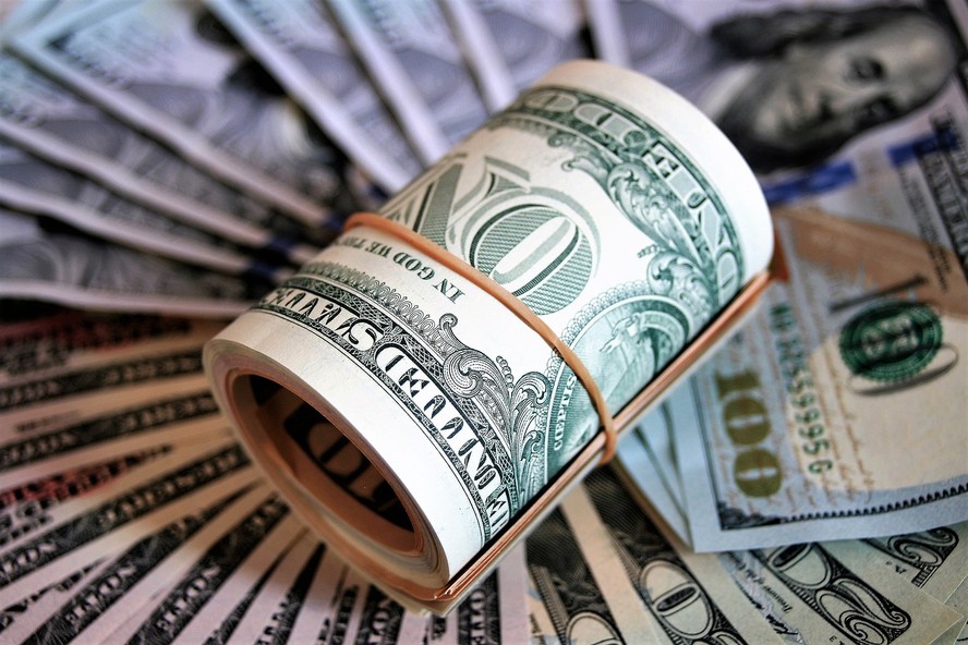 Dólar subiu mais de 20% no ano e patamar de R$ 6 deve permanecer por um bom tempo