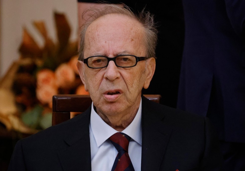 Escritor albanês Ismail Kadaré morre aos 88 anos — Foto: LUDOVIC MARIN/AFP