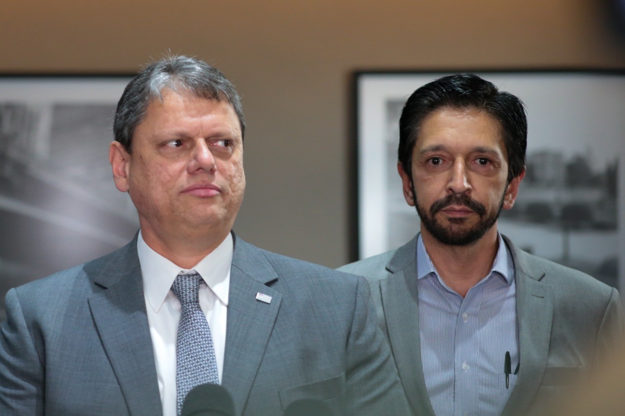 O papel de Tarcísio na preparação de Nunes para os debates