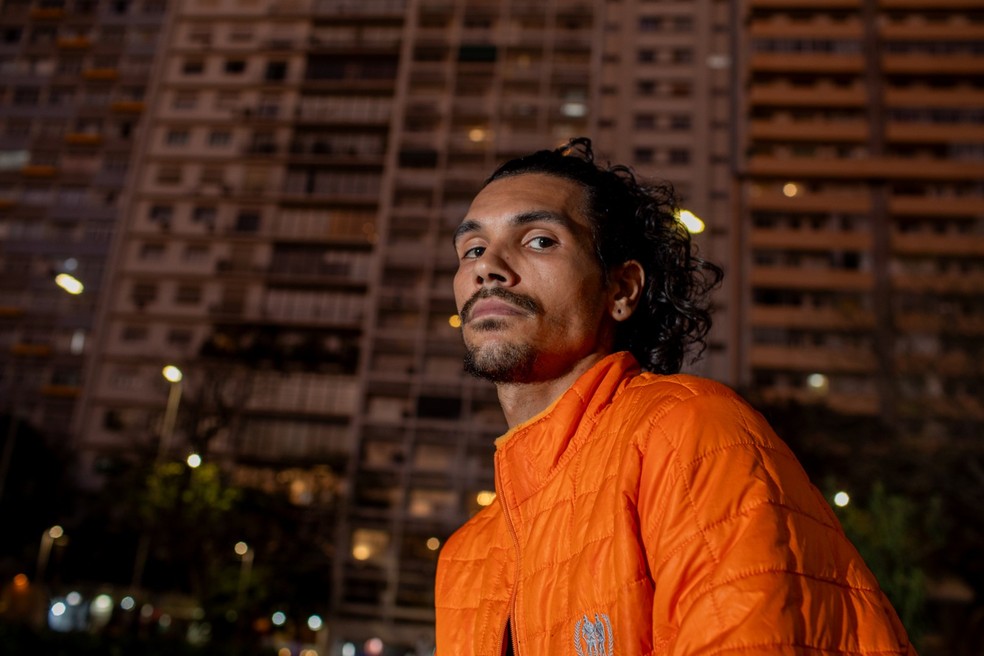 O atendente da Shopee Vincius dos Santos, de So Paulo - Foto: Edilson Dantas