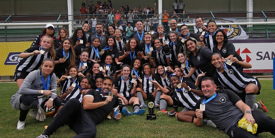 As gloriosas do Botafogo devem treinar no Caio Martins em 2023