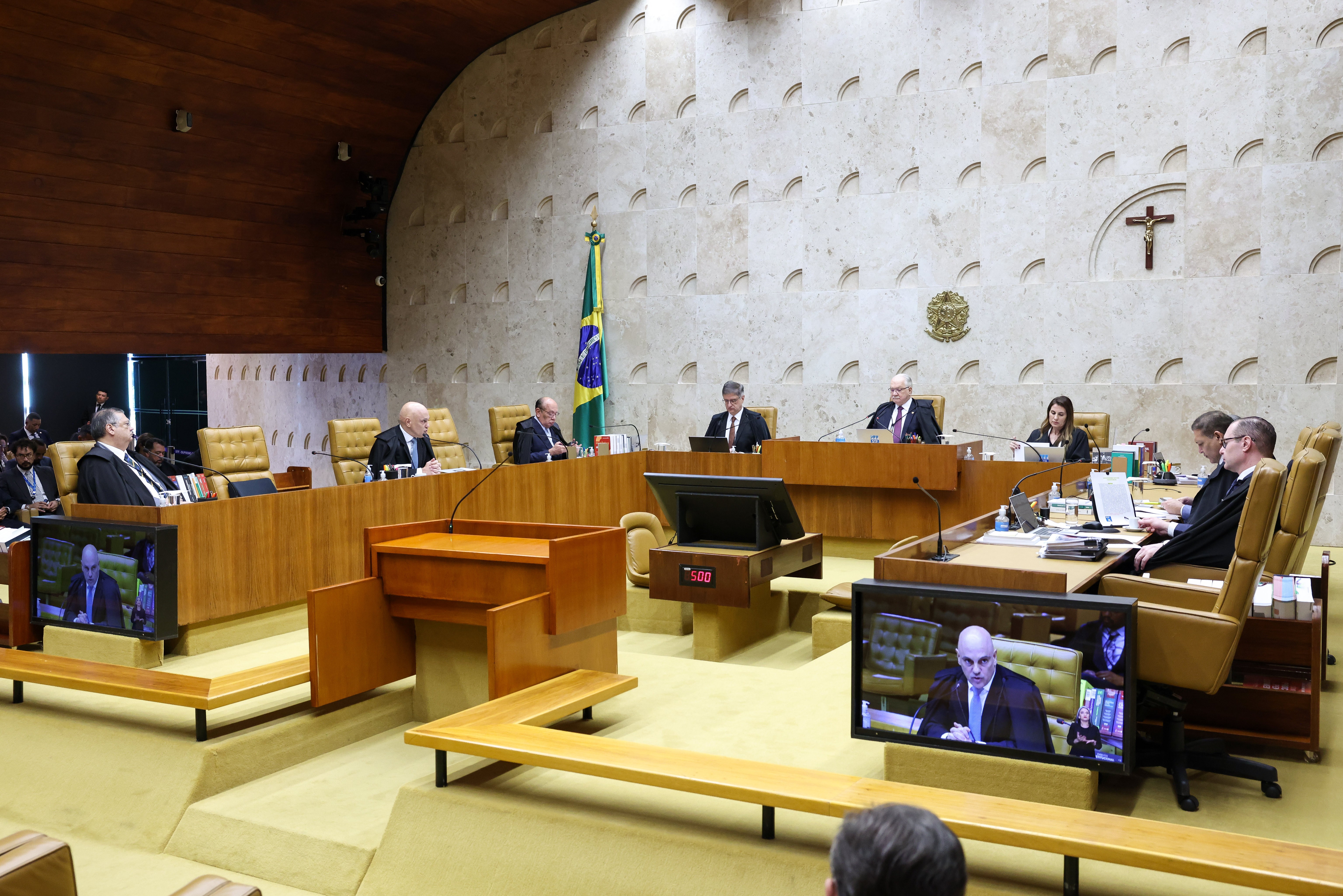 STF derruba restrição da reforma tributária e amplia isenção para compra de carro por autistas e pessoas com deficiência mental - QTU Questões do Universo