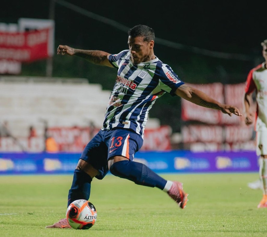 Miguel Trauco, do Alianza Lima, foi acusado de abuso sexual