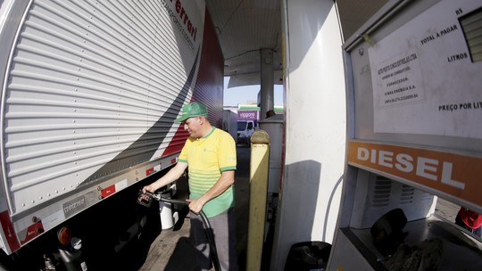 Fazenda: 80% dos estados aderiram à proposta de subvenção ao diesel importando