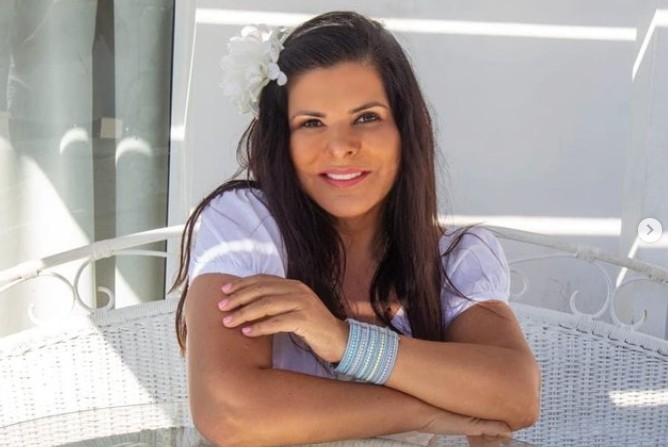 Mara Maravilha fala de atritos com famosos e diz qual rival na TV a superou: ‘Sempre foi mais apresentadora’