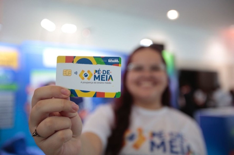 Pé-de-Meia: saiba quando cai o valor de setembro