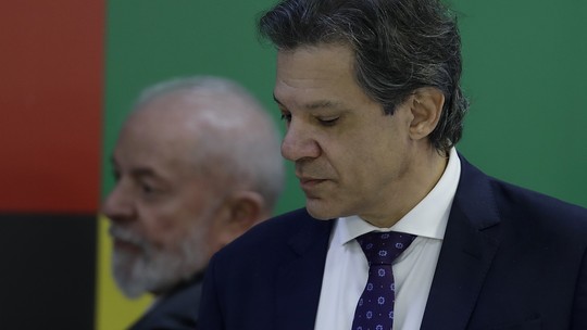 Com 'taxa das blusinhas', cresce preocupação dos brasileiros com os impostos