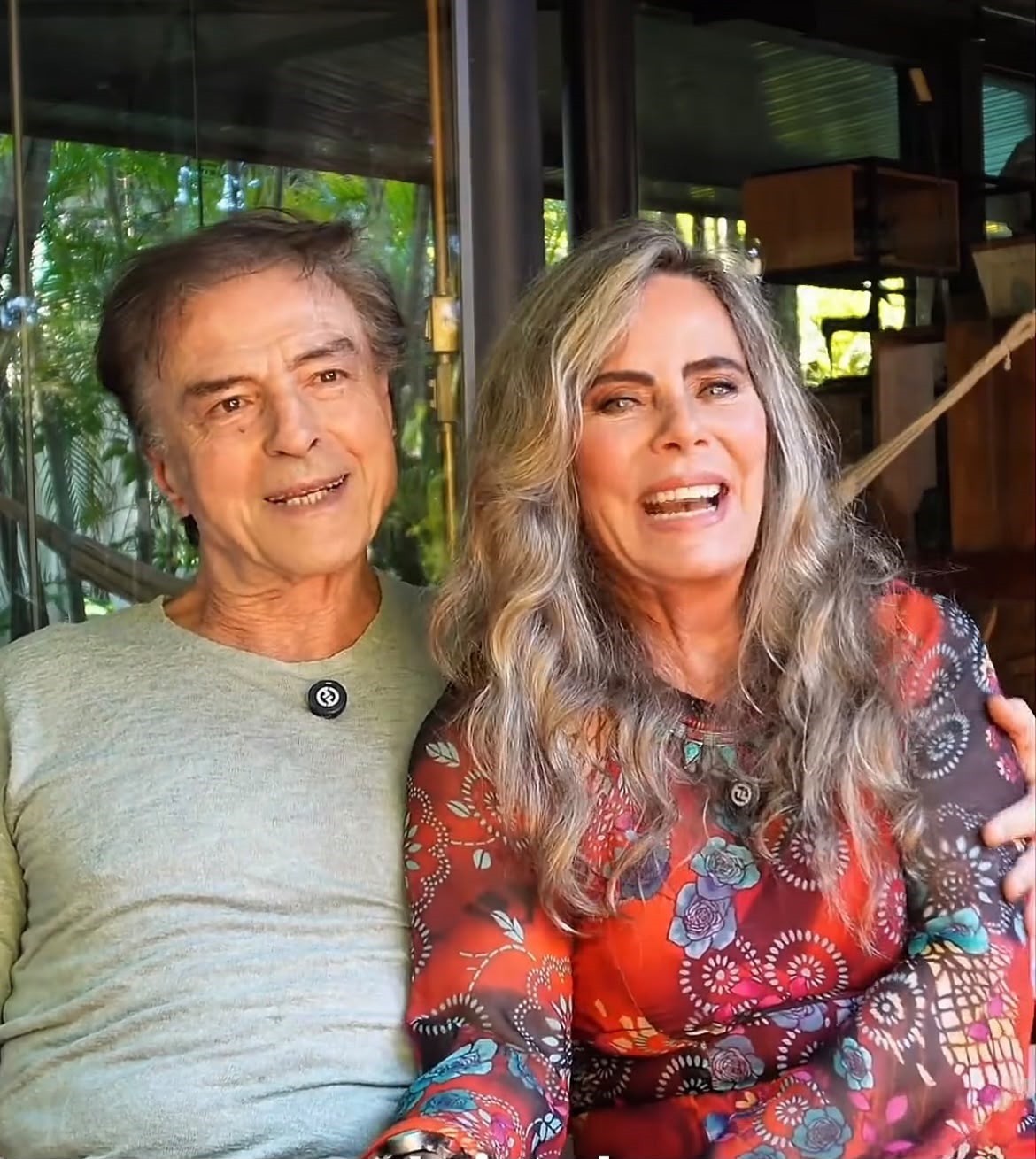 Bruna Lombardi se declaração a Carlos Alberto Riccelli, seu marido há quase cinco décadas, que completou 80: 'Coração imenso'