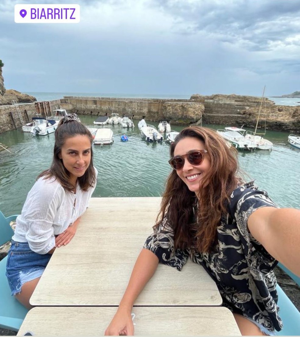 Carol Barcellos está na França com Maria Clara Salgado — Foto: Reprodução/Instagram