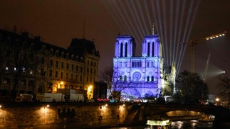 Macron descreveu a catedral como "sublime" — Foto: Ludovic MARIN / AFP