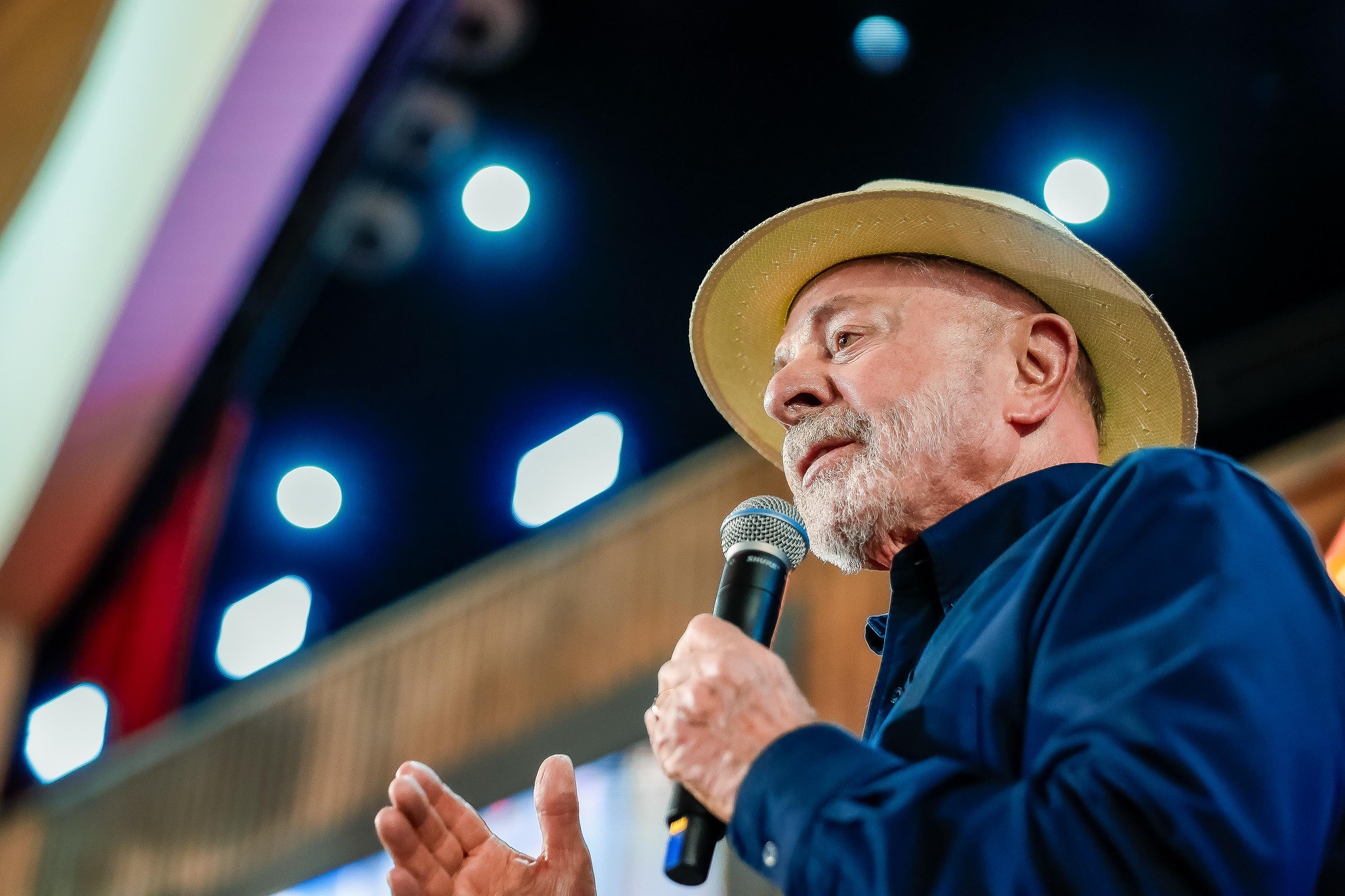 Campanha de Lula vê efeito Vorcaro em queda de Flavio no Datafolha, mas acredita em retorno de eleitores de direita para senador