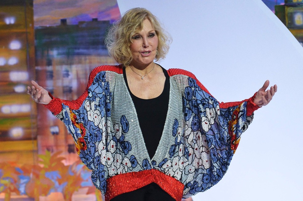 Kim Novak durante premiação na 66ª edição do Festival de Cannes — Foto: Alberto Pizzoli / AFP