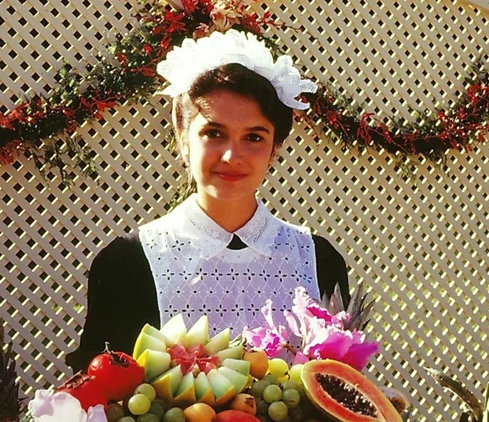 Na minissérie 'A, E, I, O .. Urca' (1990), Sandra Annenberg foi a Carmencita — Foto: Reprodução/TV Globo