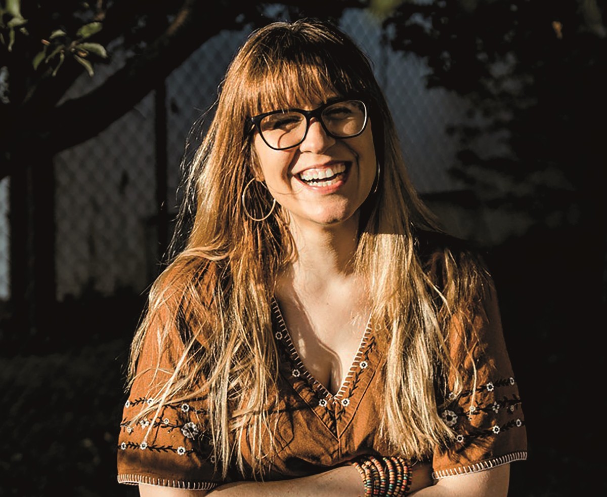 Ali Hazelwood: ‘O sucesso de um livro depende 90% de sorte’
