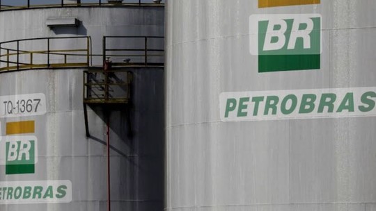 Justiça suspende presidente do Conselho de Administração da Petrobras