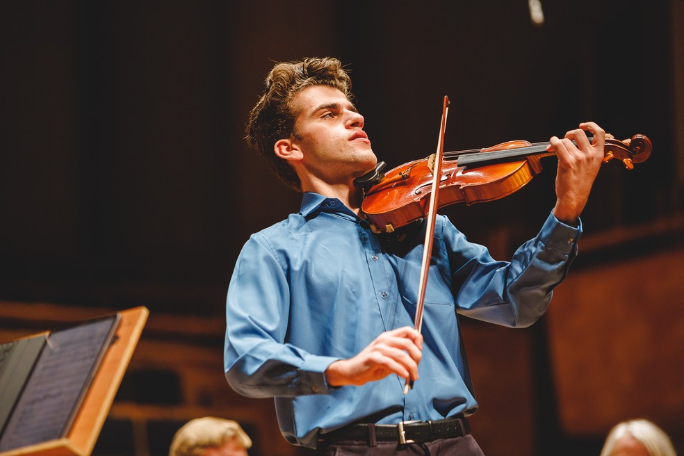 Violinista Guido Sant’Anna, vencedor do Concurso Internacional Fritz Kreisler, uma das premiações mais importantes no mundo para o instrumento — Foto: Divulgação