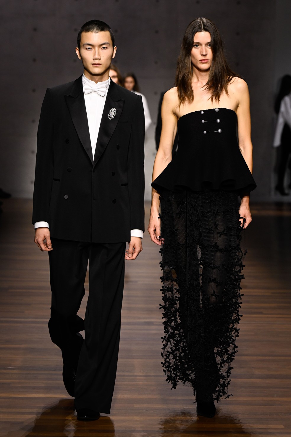 Coleção inverno 26/27 Emporio Armani — Foto: Getty Images