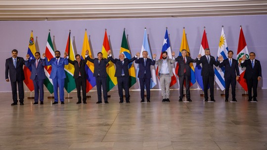 Líderes da América do Sul destacam compromisso com democracia e integração em 'Consenso de Brasília'