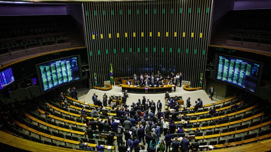 Com crise na articulação política do governo, Congresso deixa MPs de Lula perderem a validade; saiba quais