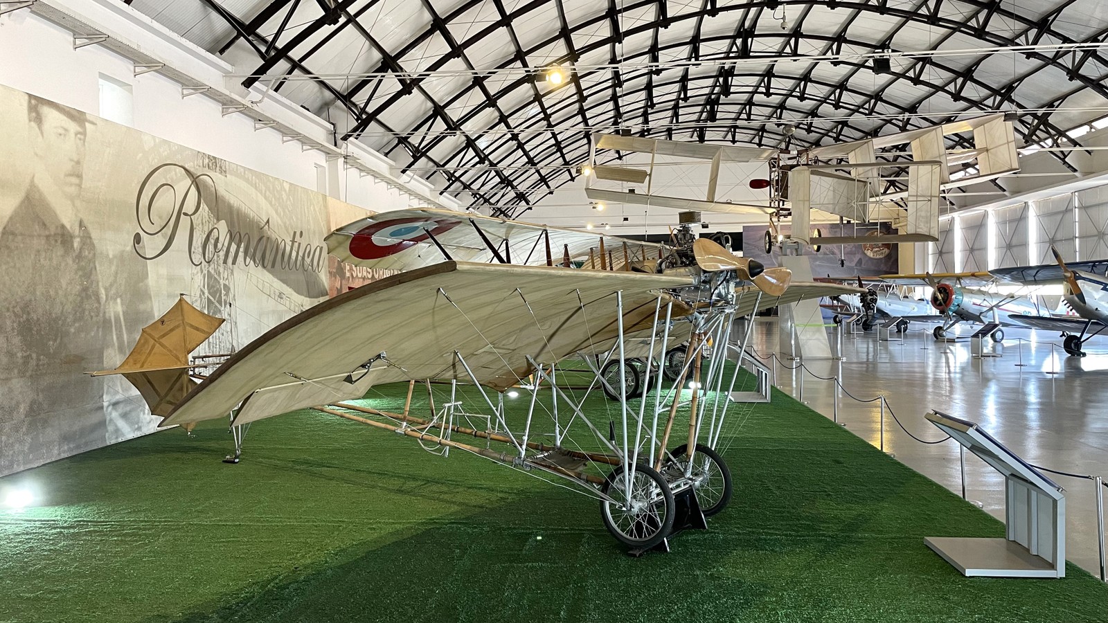 Demoiselle, outra criação de Santos Dumont, voou pela primeira vez em 16 de novembro de  1907 — Foto: Fábio Rossi
