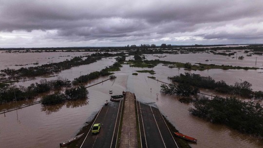 Brasil terá novo sistema de alerta de chuvas via mensagens de celular sem cadastro prévio