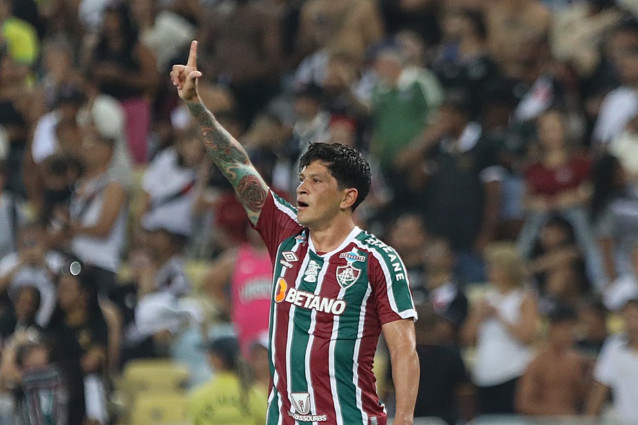 Germán Cano aparece na hora certa e é herói de classificação heroica do  Fluminense sobre o Botafogo - ISTOÉ Independente