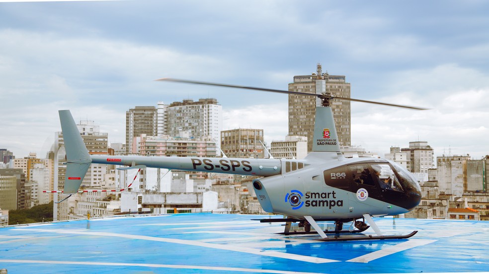 O helicóptero apoia ações conjuntas da GCM e demais forças de segurança no monitoramento e resposta a ocorrências — Foto: PABLO PAGANINI/PREFSP/DIVULGAÇÃO