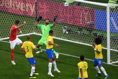 TNT Sports Brasil - VAZOU SUPOSTA NOVA CAMISA DO BRASIL! 🇧🇷 E aí, o que  achou do novo modelo azul da camisa da #SeleçãoBrasileira. Crédito: Footy  Headlines