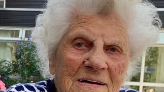 Ethel Caterham, 115 anos 136 dias: nascida em 21 de agosto de 1909 em Shepton Bellinger, Hampshire, Inglaterra, Reino Unido - Imagem: Reprodução