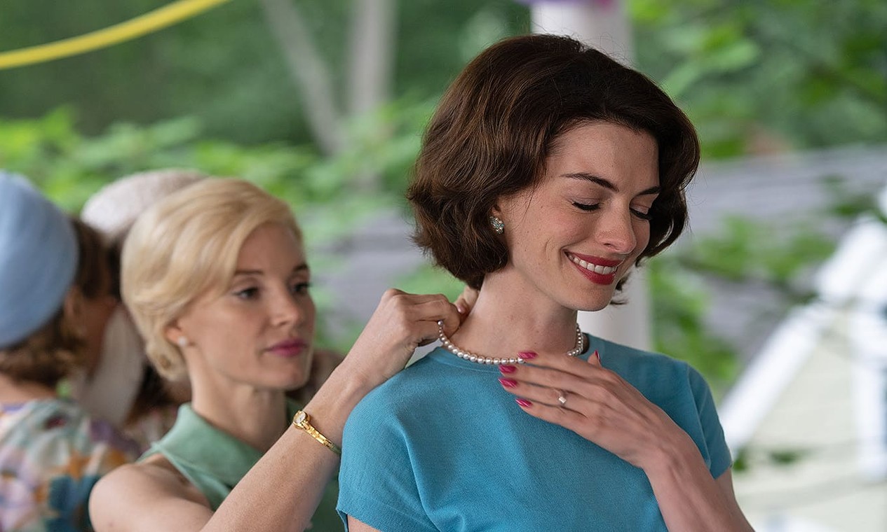 Anne Hathaway e Jessica Chastain estrelam 'Instinto materno', em que tragédia abala amizade