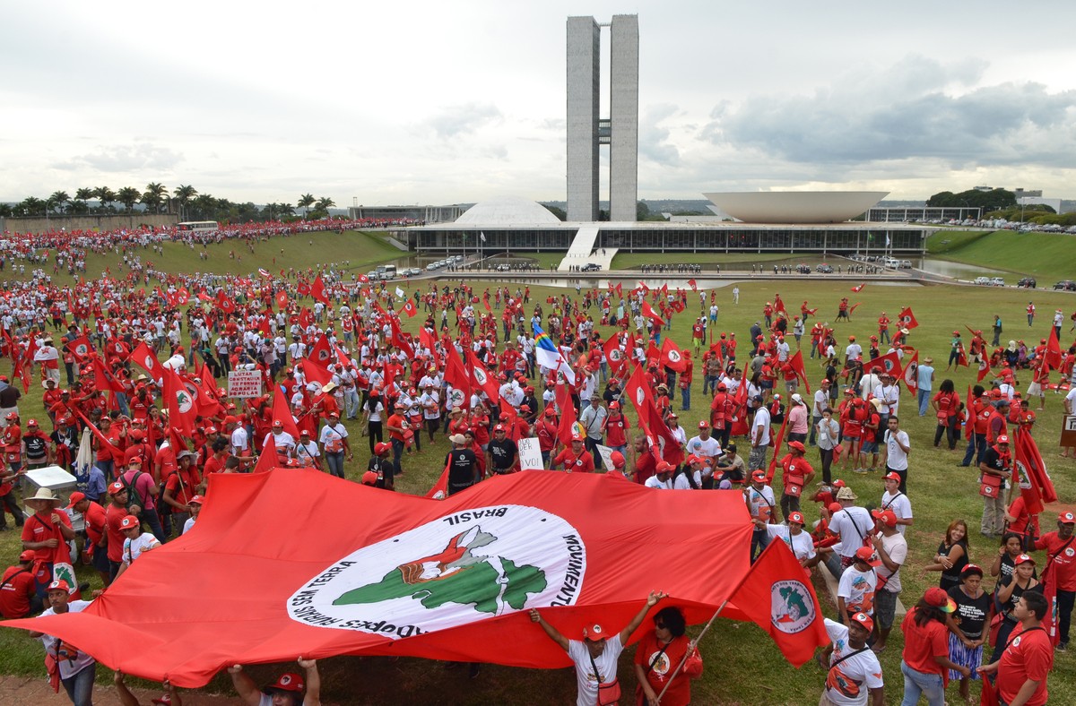 Em investida do agro, pauta anti-MST ganha fôlego no Congresso e já tem ...