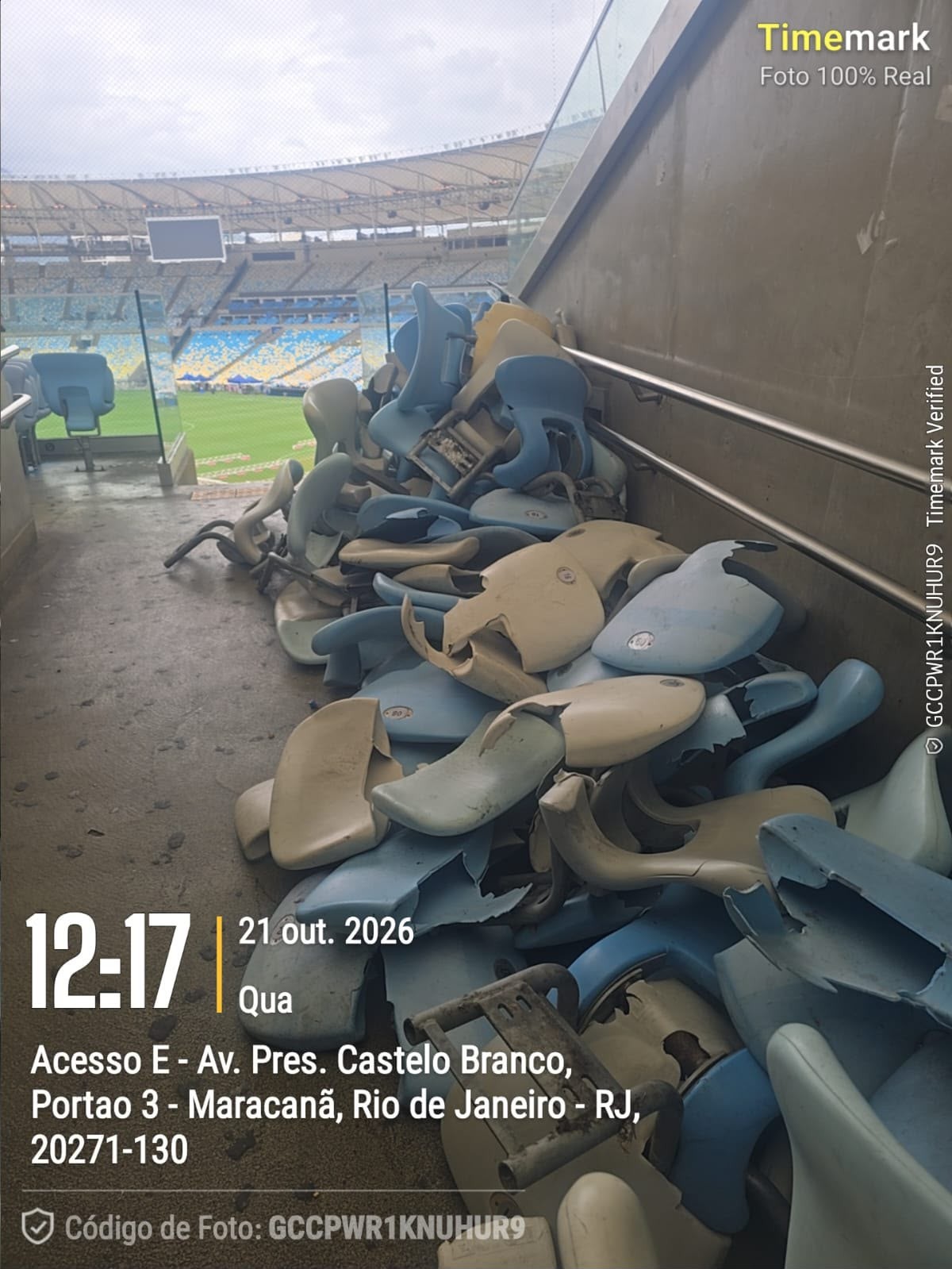 Maracanã constata quase 500 cadeiras quebradas em setor do Vasco e contabiliza prejuízo de R$ 300 mil