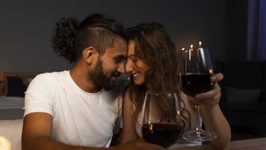 Atividade cerebral associada ao desejo pelo álcool é diferente entre os sexos, revela estudo da Universidade de Yale