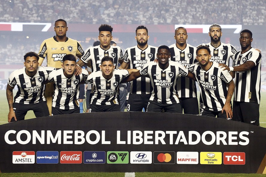 Botafogo eliminou São Paulo e voltou à semifinal da Libertadores após 51 anos