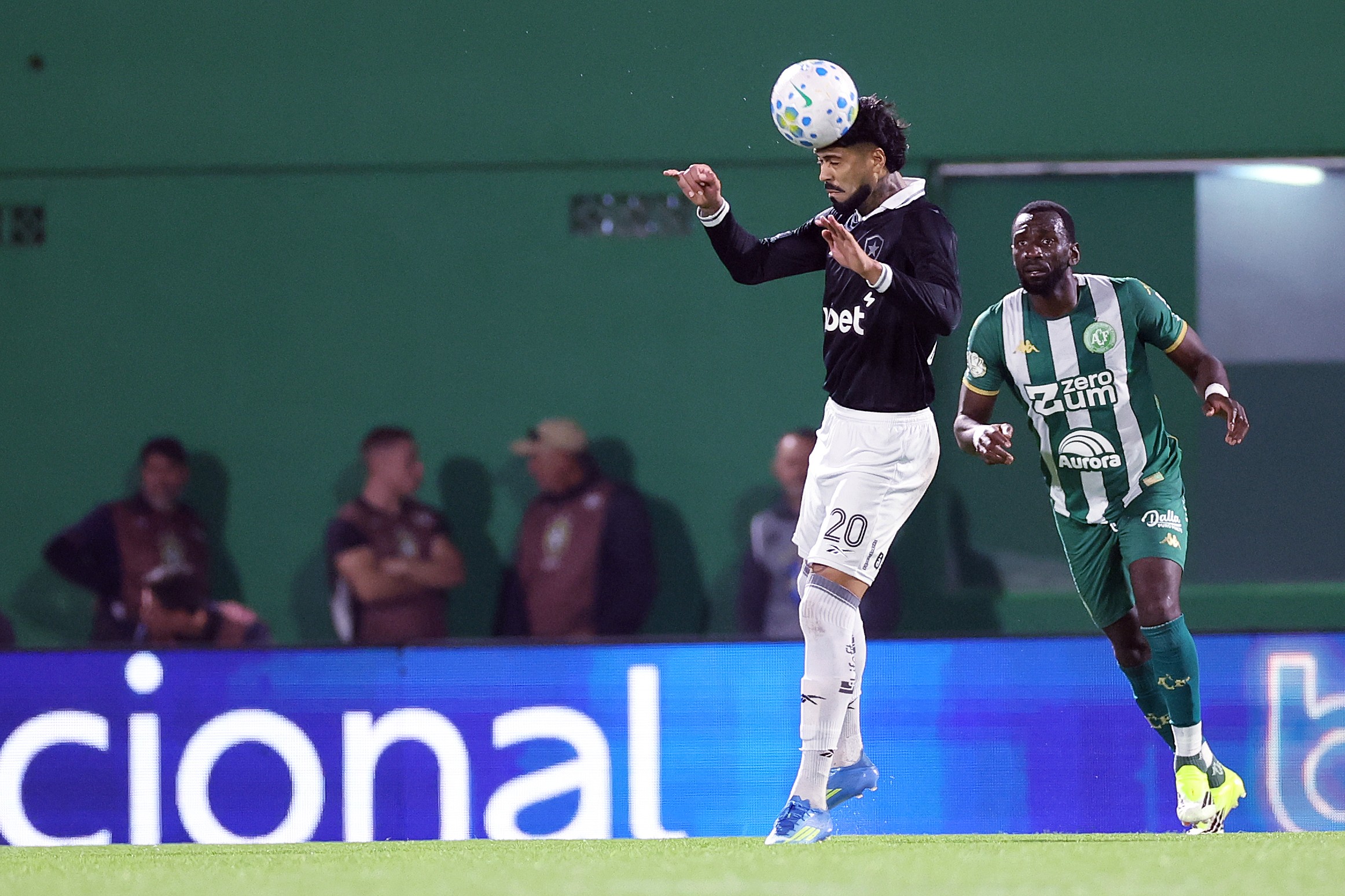 Análise: Queda na Copa do Brasil aumenta crise no Botafogo, que tenta dar início em reestruturação