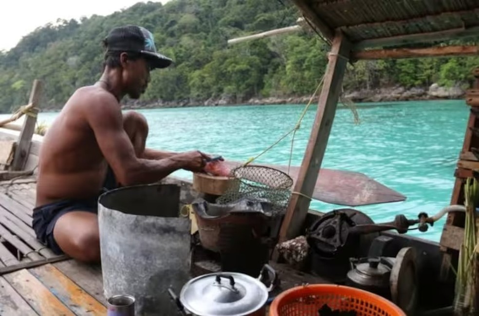 'Visão perfeita': Hook trabalha em sua família kabang — Foto: La Nacion