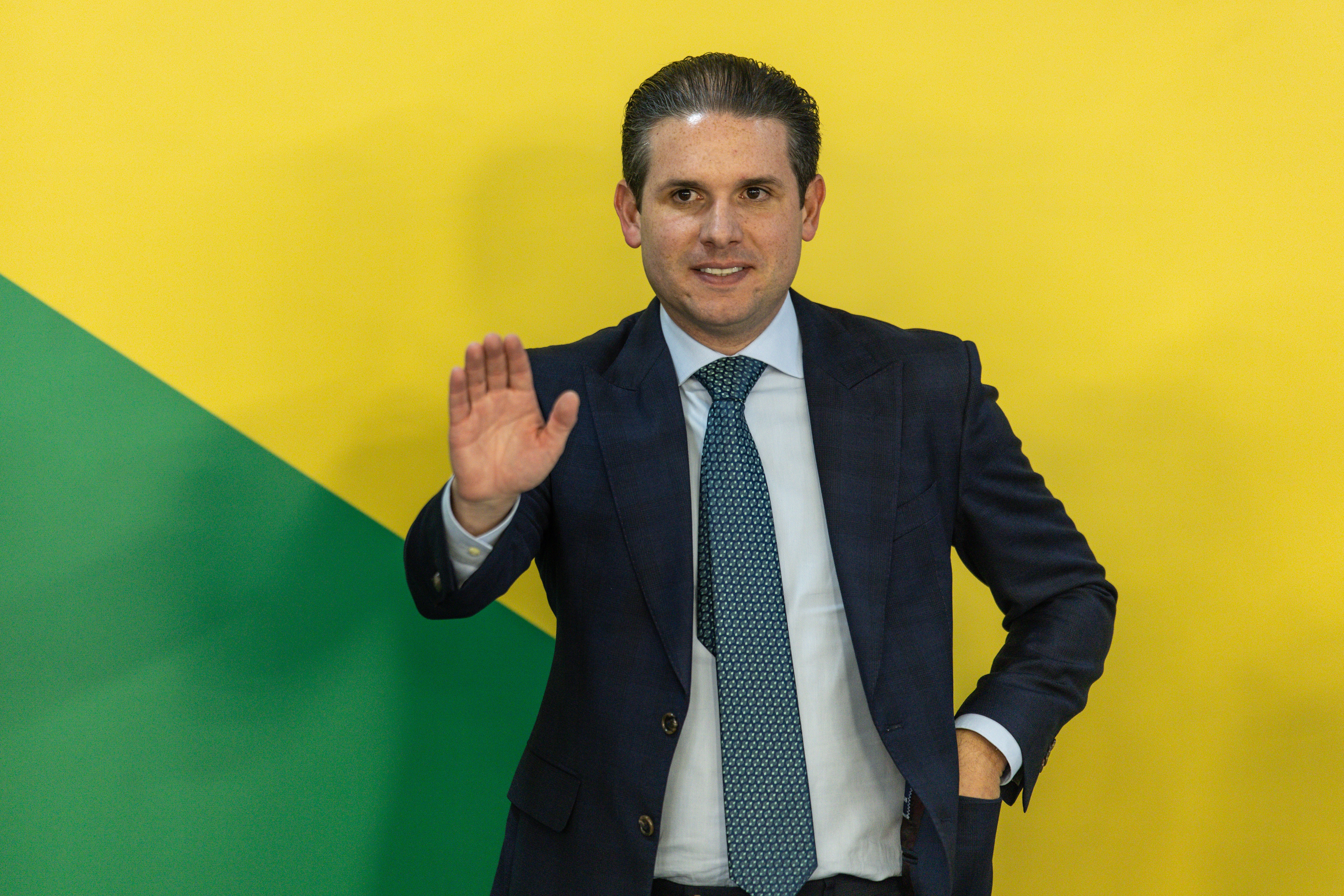 Motta sinaliza apoio a proposta de Lula que concede transporte gratuito sem uso de verba de emendas