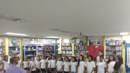 Alunos de escolas bilíngues da rede municipal do Rio 'mergulham' na cultura alemã