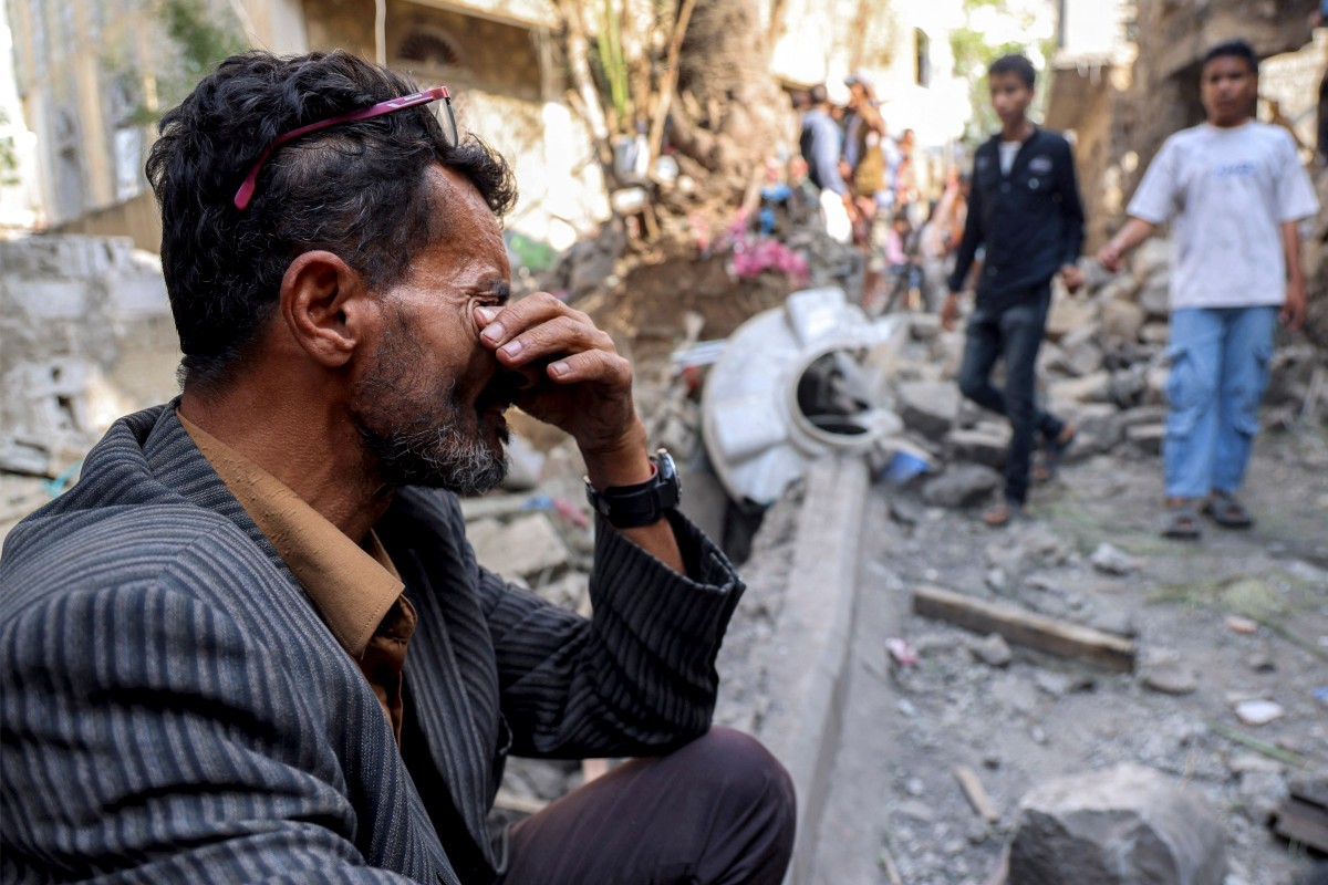 Sob cerco dos houthis, cidade do Iêmen vê estoques de comida, água e combustível se esgotarem