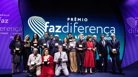 Emoção dá o tom do Faz Diferença 2022, com homenagens a Milton Nascimento, Míriam Leitão e Ancelmo Gois