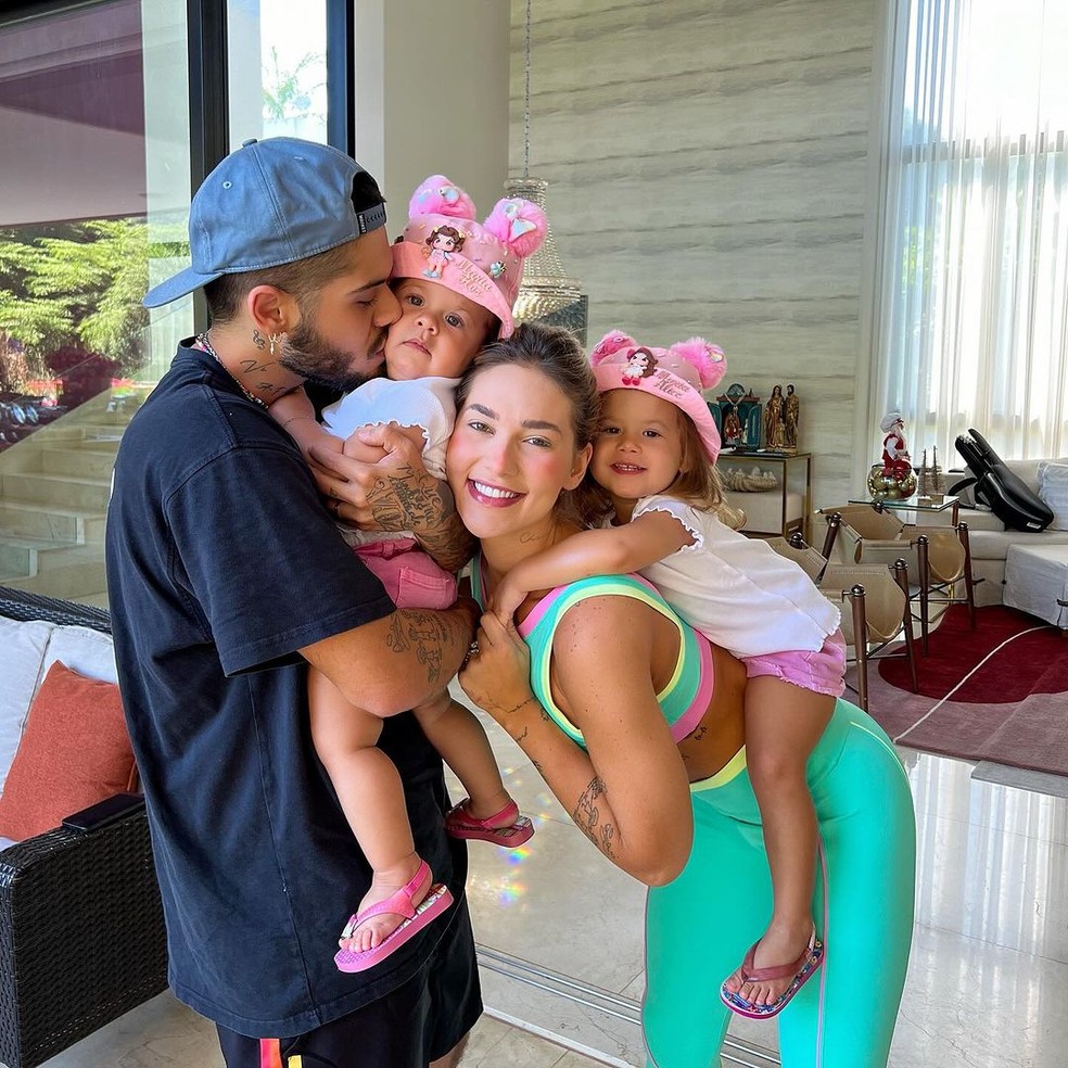 Virg&iacute;nia Fonseca &eacute; casada com o cantor Z&eacute; Felipe, com quem tem duas filhas &mdash; Foto: Reprodu&ccedil;&atilde;o Instagram