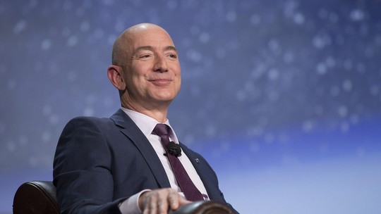 Bezos volta ao 3º lugar no ranking dos mais ricos da Forbes, após perda bilionária de indiano