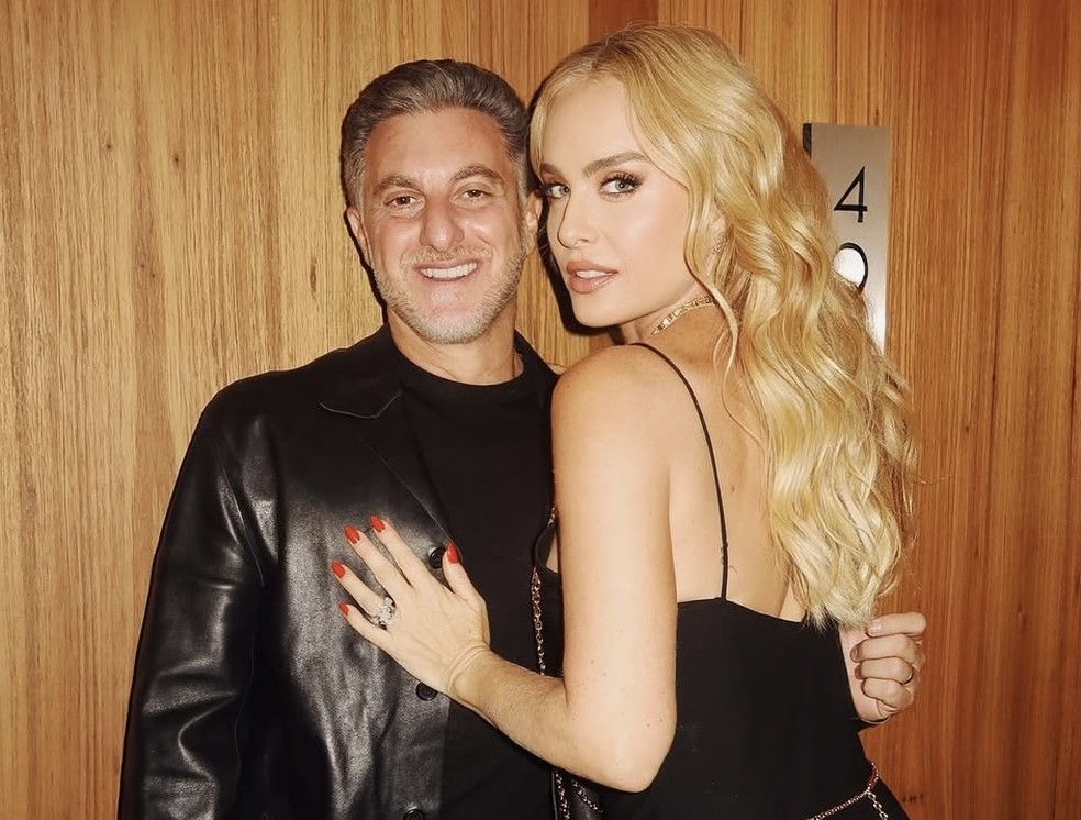 Angélica e o marido, o apresentador Luciano Huck — Foto: Reprodução