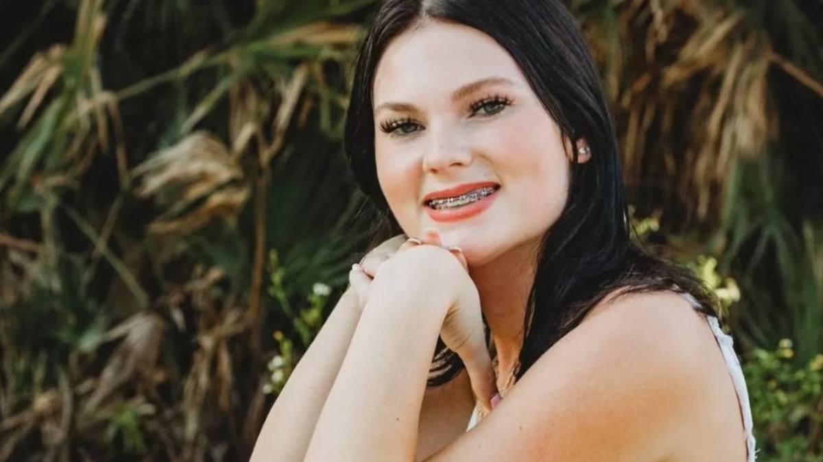 Jovem de 18 anos é encontrada morta debaixo de cama durante cruzeiro para o  Caribe; FBI apura caso